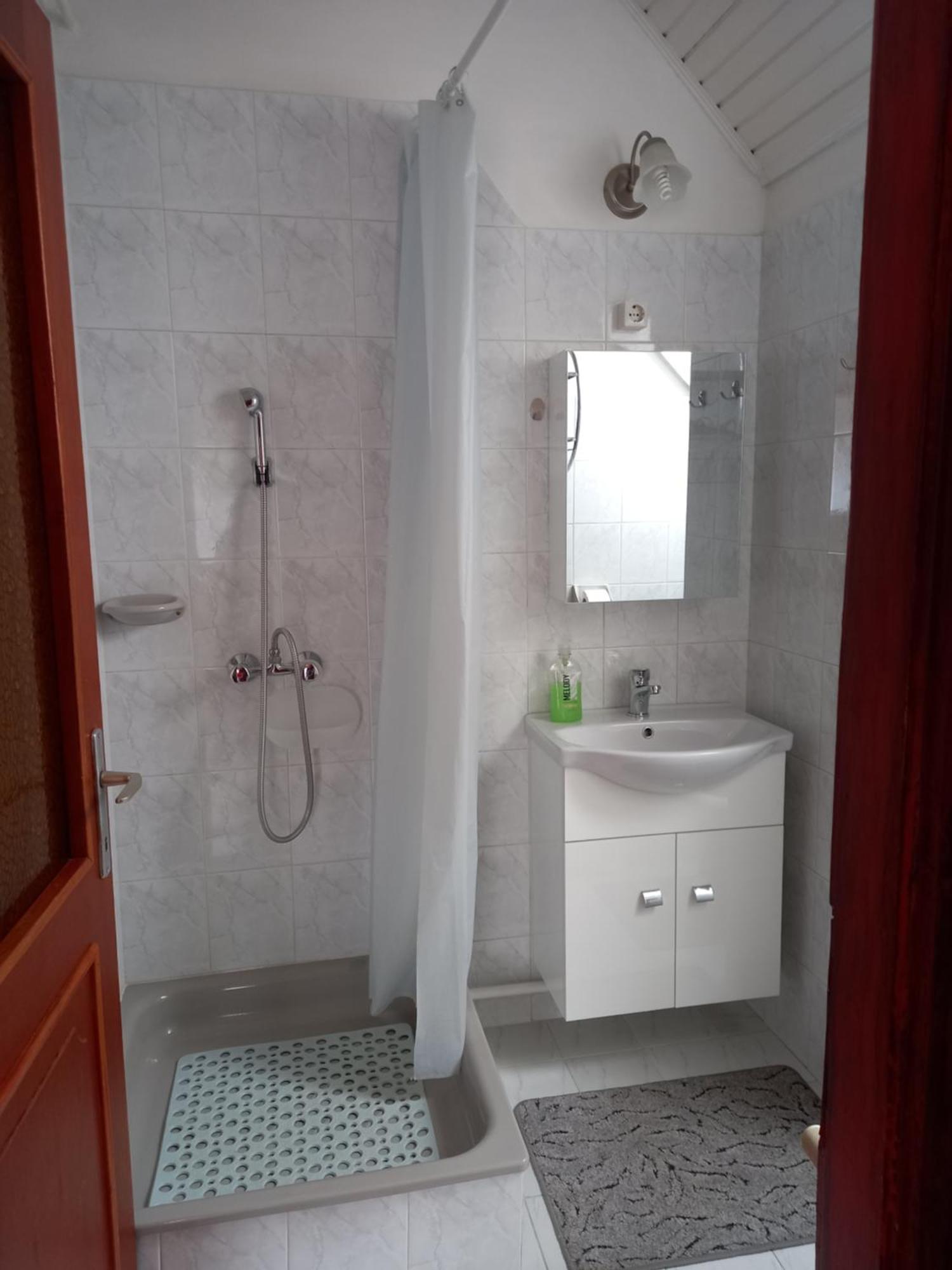 Alfa Apartman Harkan Exterior foto
